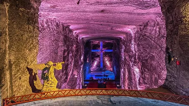 Visite De Groupe À La Cathédrale De Sel De Zipaquirá
