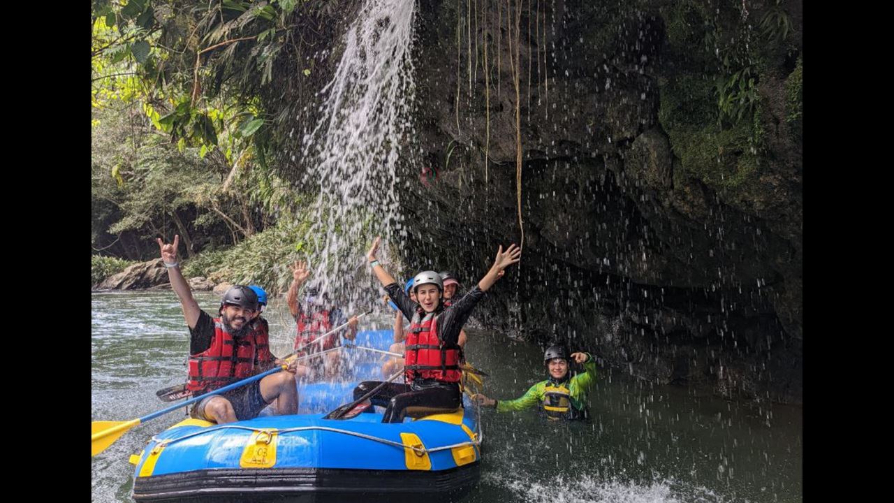 Excursion À Río Claro : Rafting Et Grotte Aux Condors