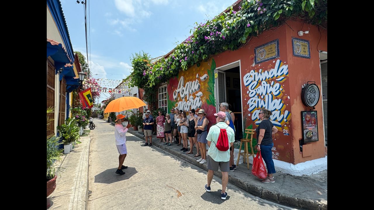 Tour Compartido A Pie Por El Centro Histórico Y Getsemaní foto 5