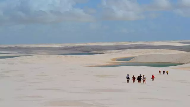Passeio 4X4 À Lagoa Bonita (Grandes Lençóis)
