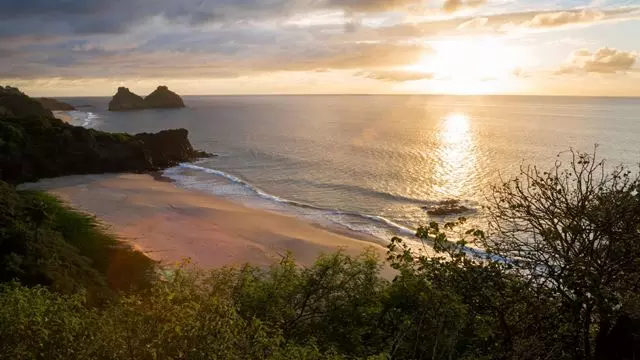 Trilha Da Costa Esmeralda