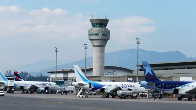 Traslado Aeropuerto - Hotel En Quito Express En Compartido