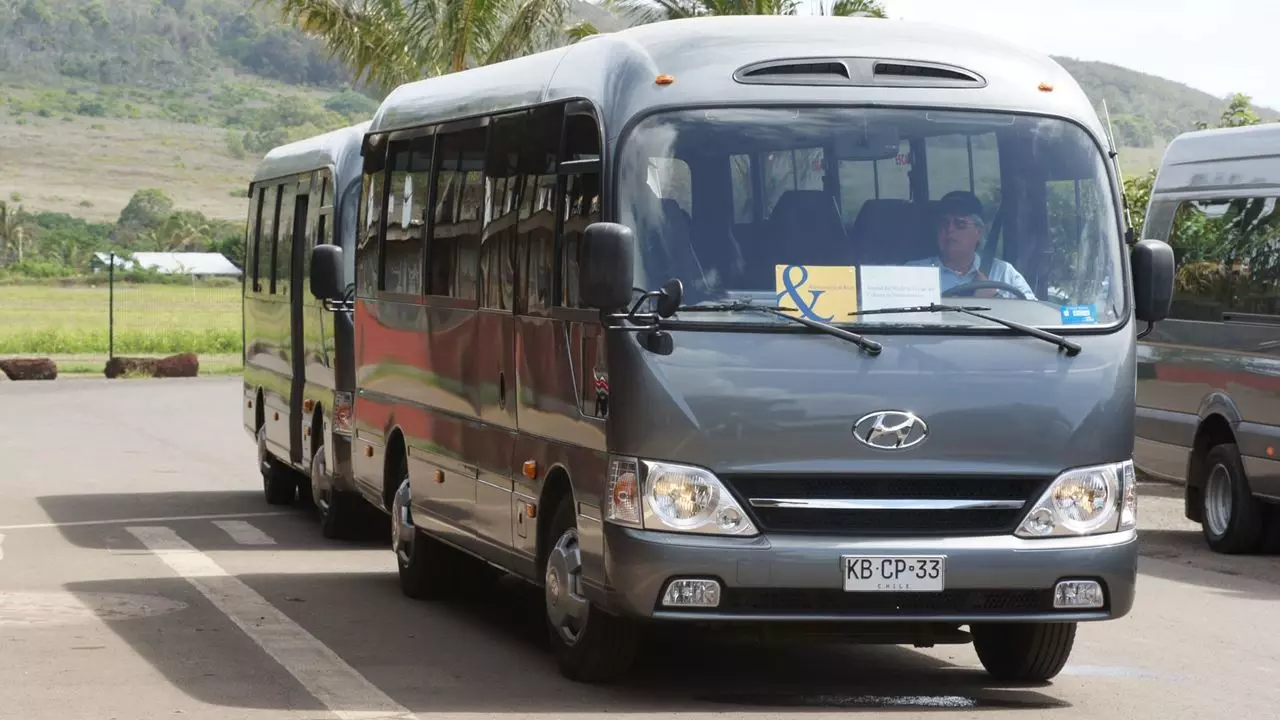 Transfert Hôtel À Hanga Roa Vers L`Aéroport De L`Île De Pâques