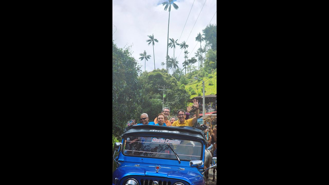 Cocora Valley Express In A Jeep Willys foto 9