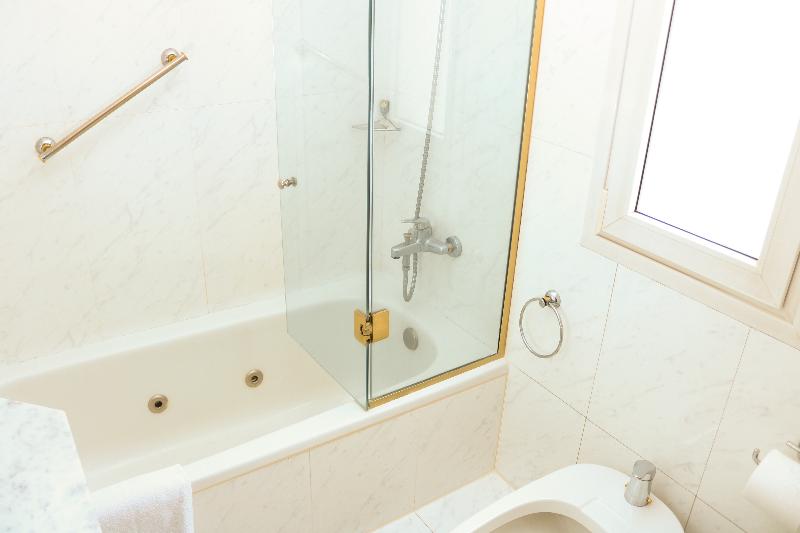 Cyan Americas Towers Hotel (31)