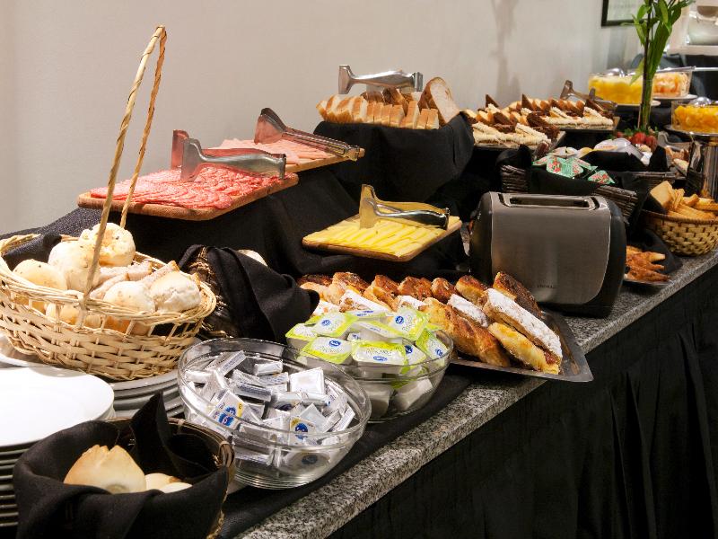 Apart Hotel & Spa Congreso (10)