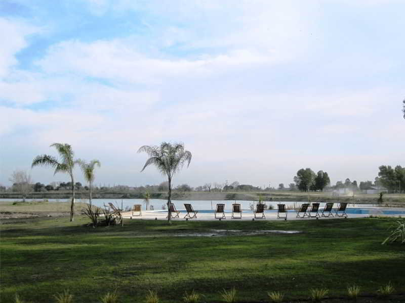 Howard Johnson Hotel & Convention Center Ezeiza (3)