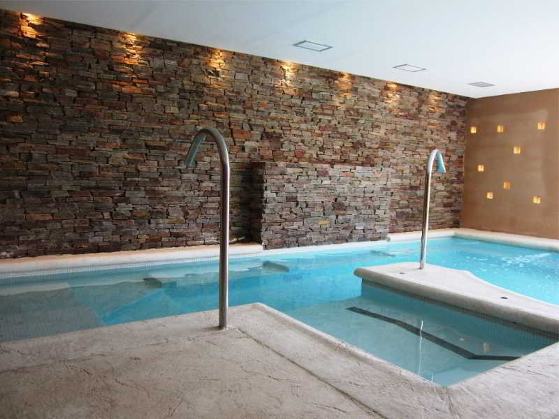 Howard Johnson Hotel & Convention Center Ezeiza (6)