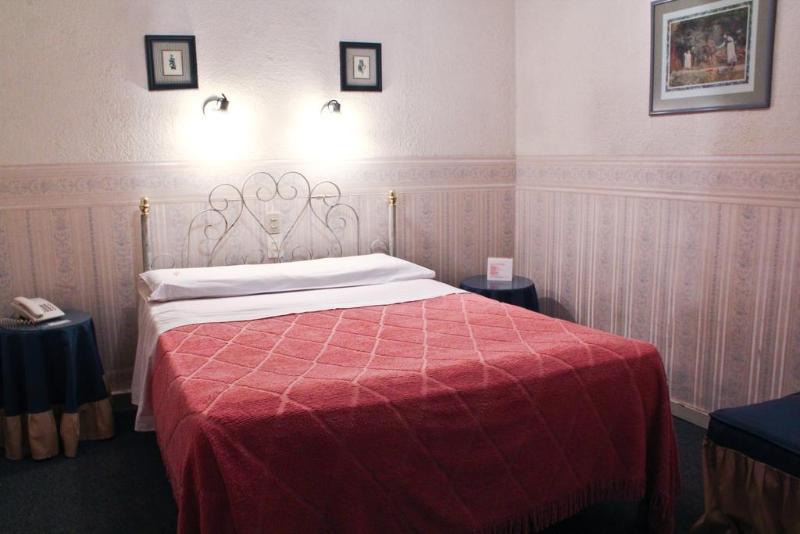 Gran hotel Hispano (18)