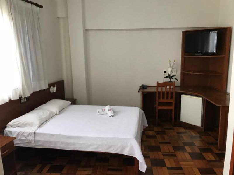 Acomodare Hotel (4)