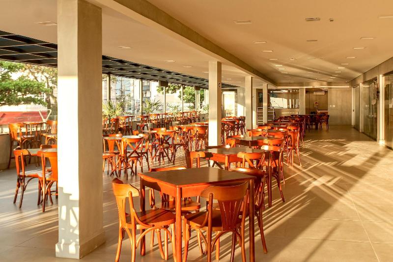 Ilha Us Praia Hotel (2)