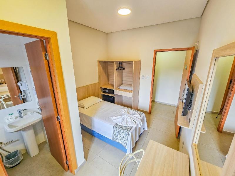 Hotel Verdes Mares
