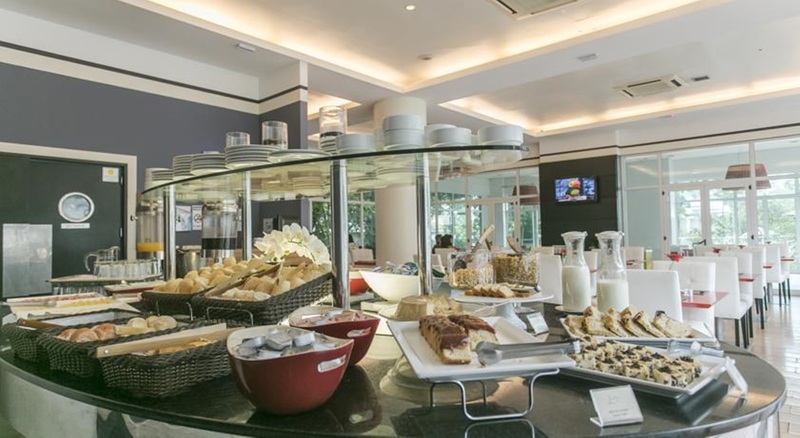 Promenade Paradiso All Suites (15)