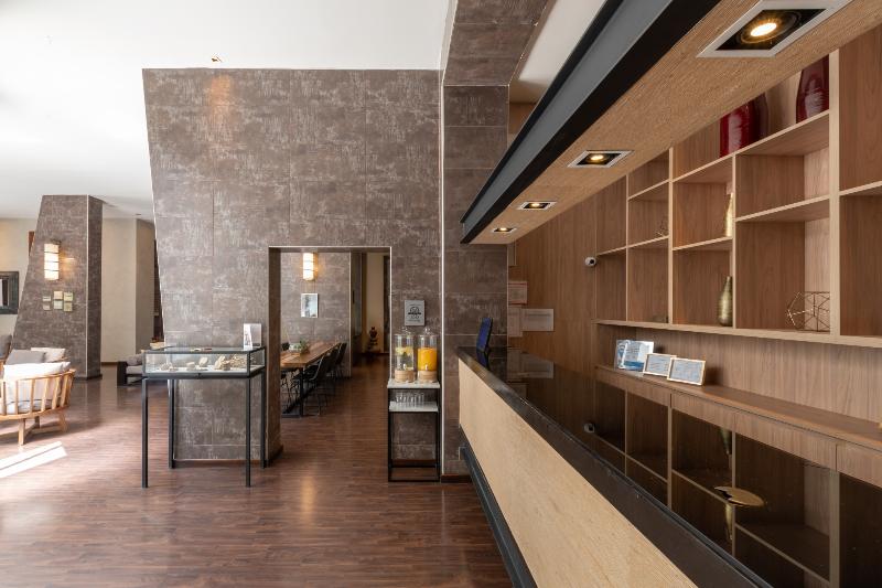 Azur Real Hotel Boutique (8)