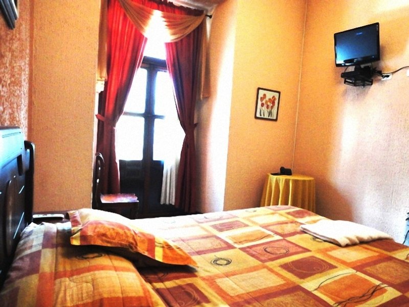 La Catedral Internacional (2)