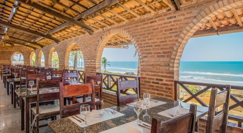 Coliseum Beach Resort (1)