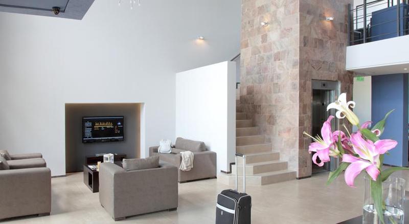 Dazzler Campana (13)