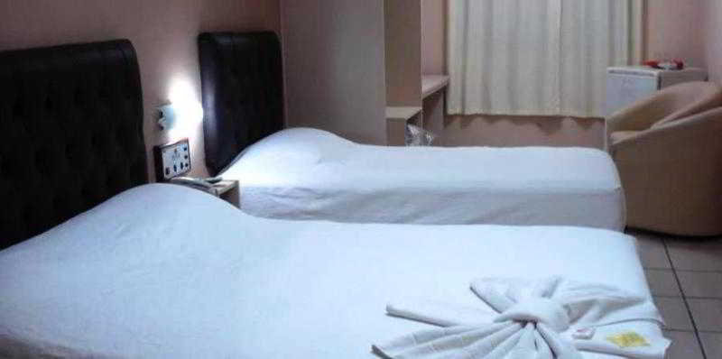 Astron Associado Primar Plaza Hotel (16)