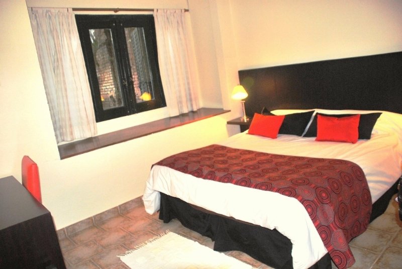 Caseron Porteño (2)