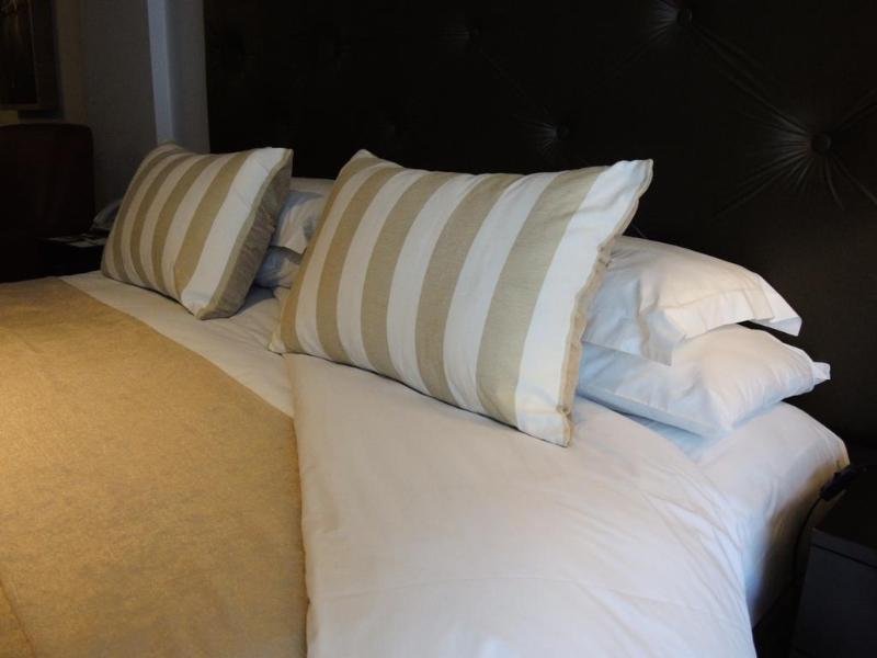 Urbanica Suites (19)