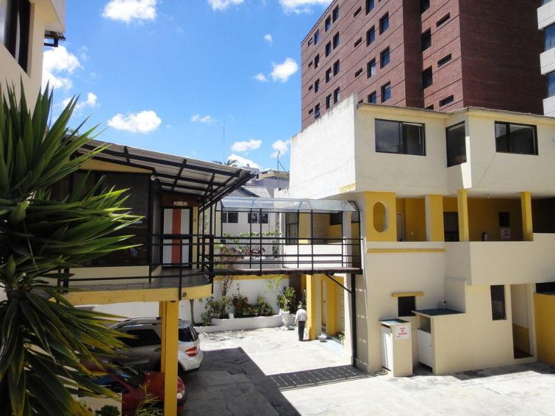 Alston Inn Hotel (8)