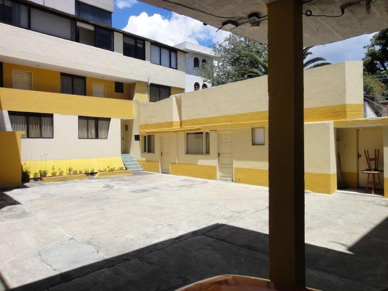 Alston Inn Hotel (13)