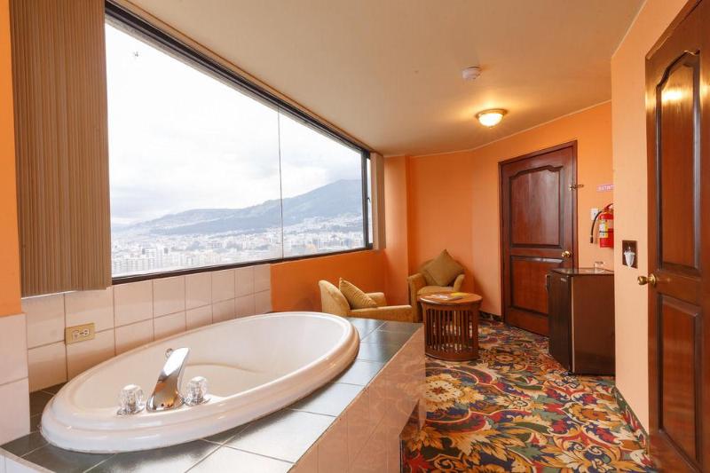 Stanford Suites (10)