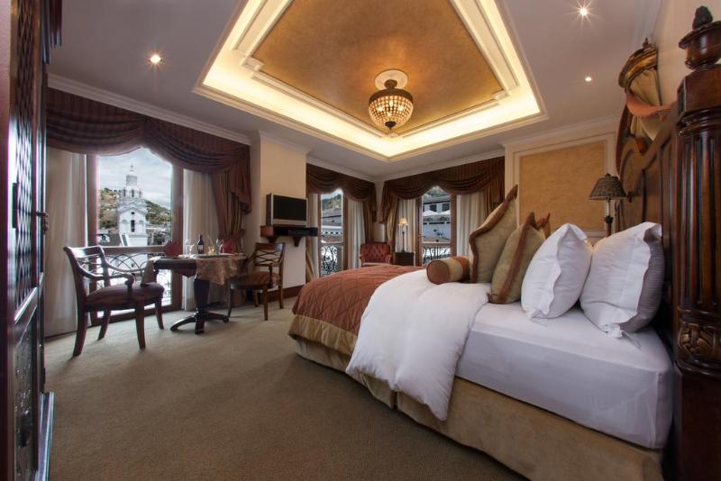 Plaza Grande Quito (2)