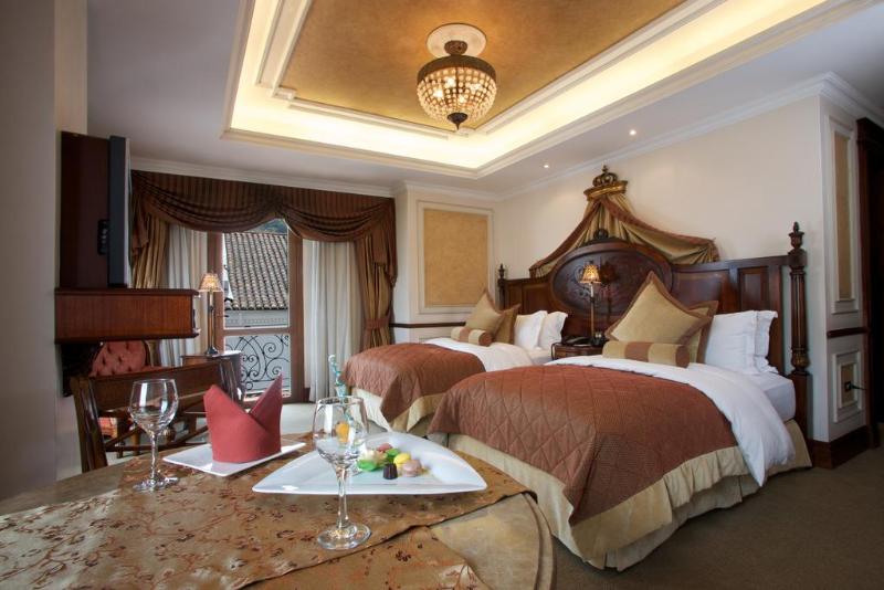 Plaza Grande Quito (12)