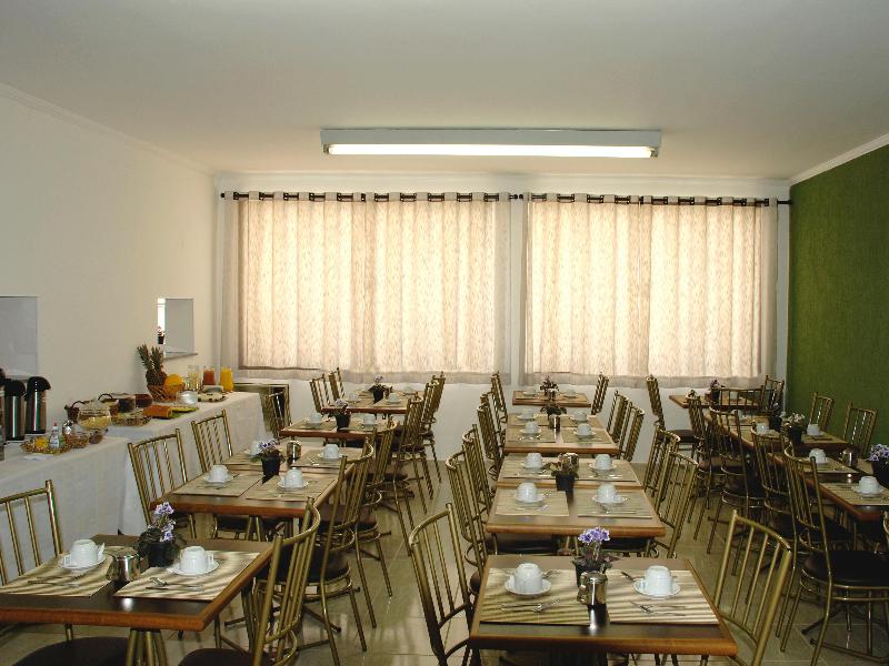 Turrance White Hotel (1)