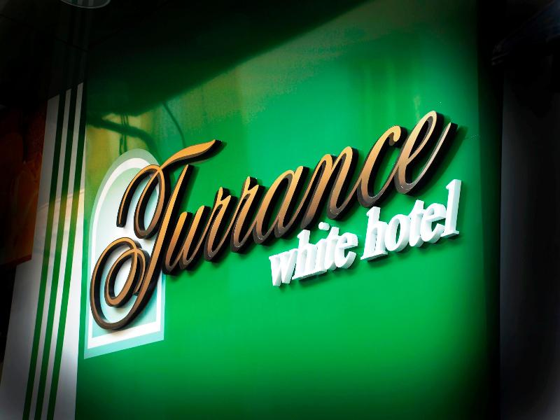 Turrance White Hotel (10)