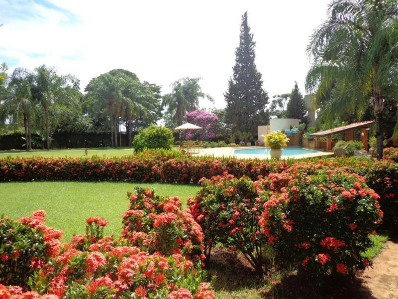 Pousada Chale Das Flores (2)