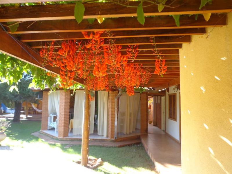 Pousada Chale Das Flores (11)