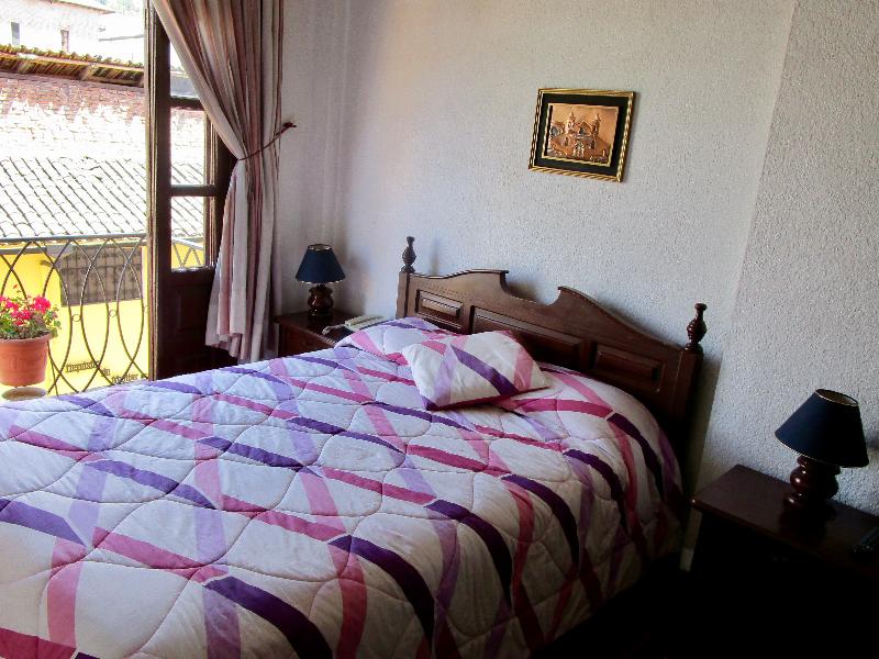 Huasi Continental (3)