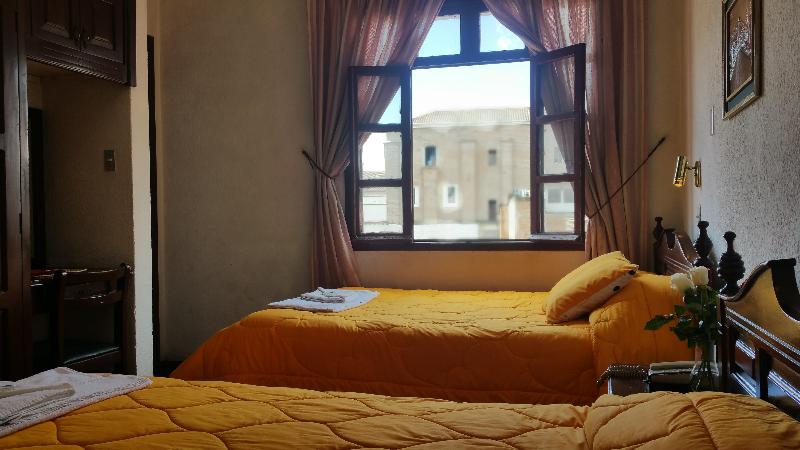 Huasi Continental (16)