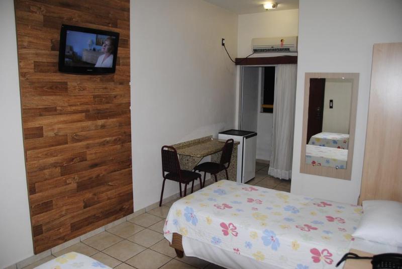 OYO Victoria Plaza Hotel (19)