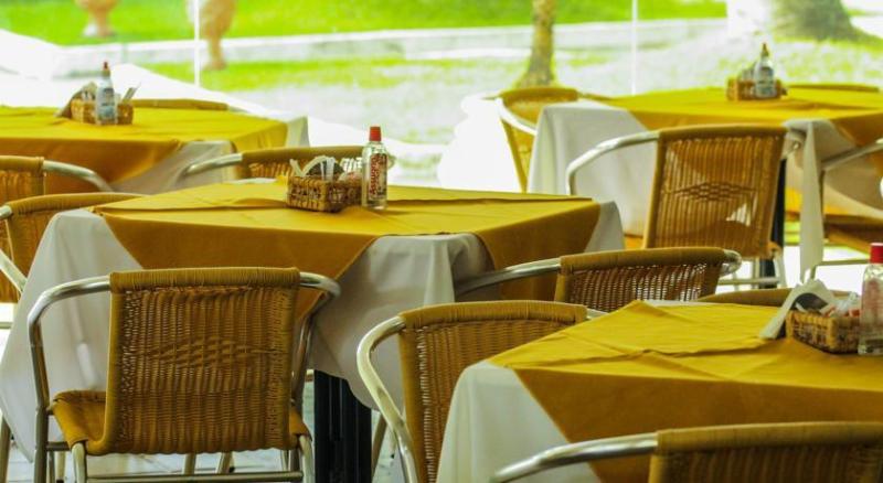 Orange Praia Hotel (4)