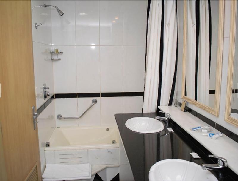 Jacques Georges Hotel (3)