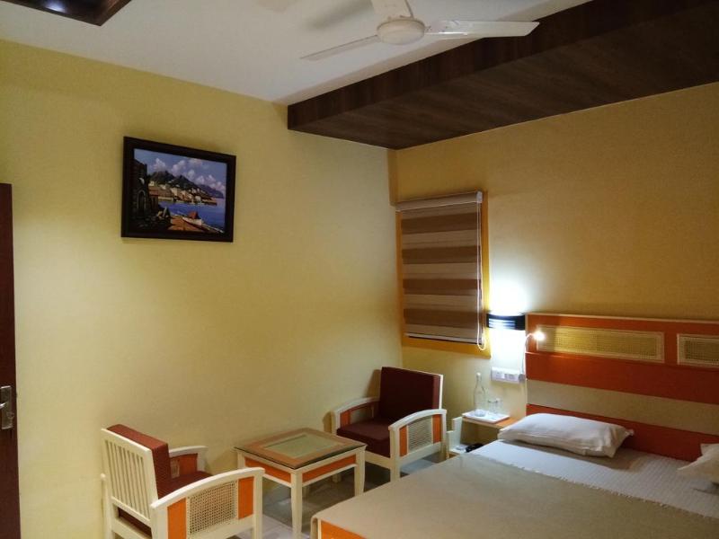 OYO Hotel Indiano (12)