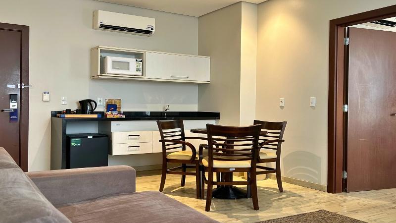 Comfort Hotel Suites Rondonopolis (4)