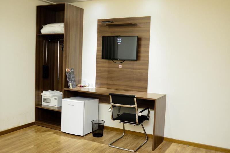 Mohave Hotel (6)
