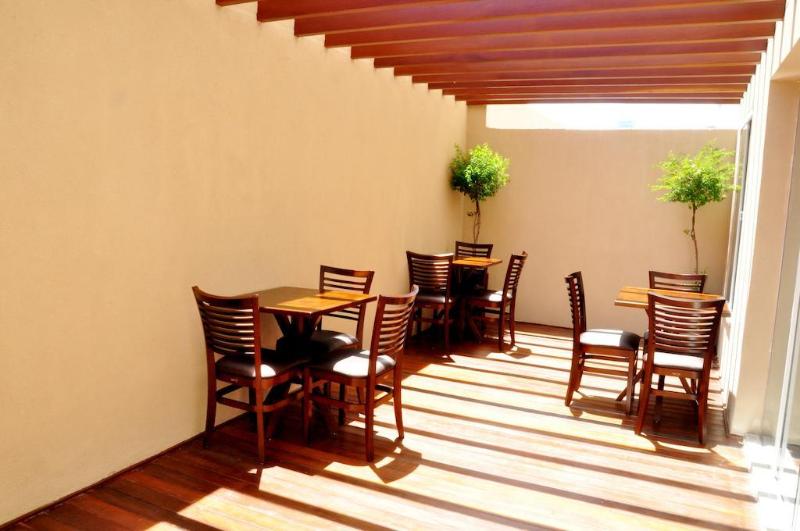 Mohave Hotel (20)
