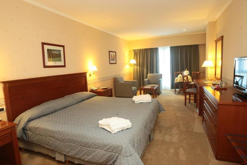 Howard Johnson Hotel Rio Ceballos (10)