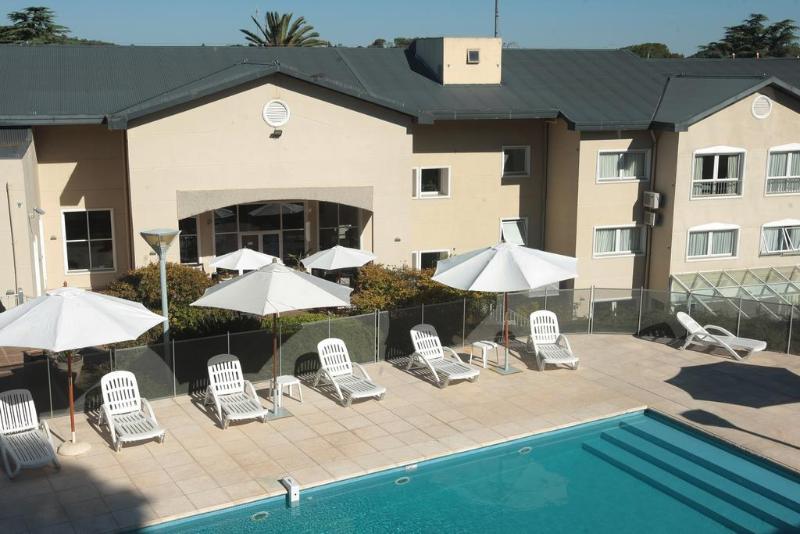 Howard Johnson Hotel Rio Ceballos (15)