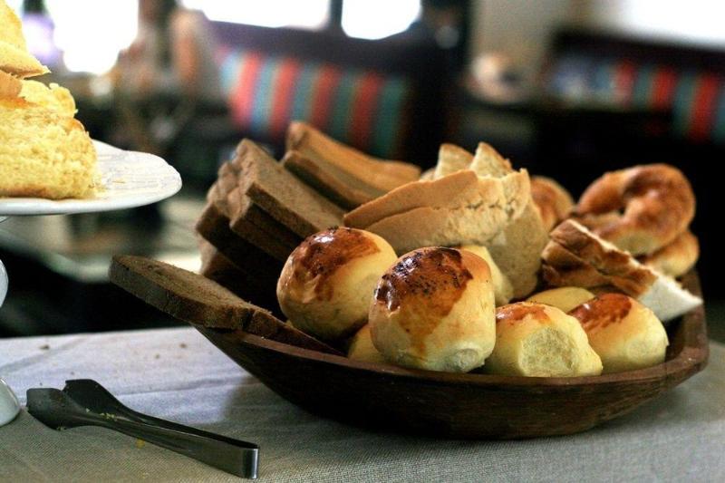 Howard Johnson Yerba Buena (5)