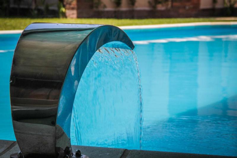 Howard Johnson Yerba Buena (8)