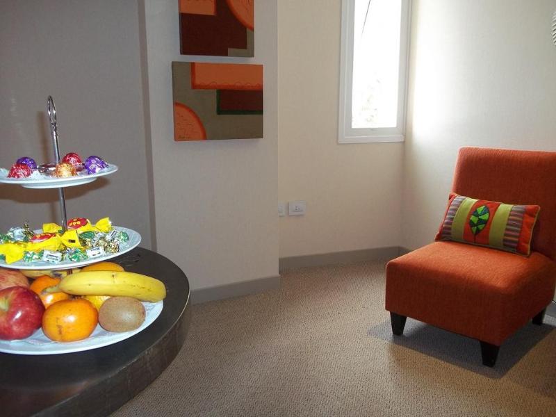 Howard Johnson Yerba Buena (20)