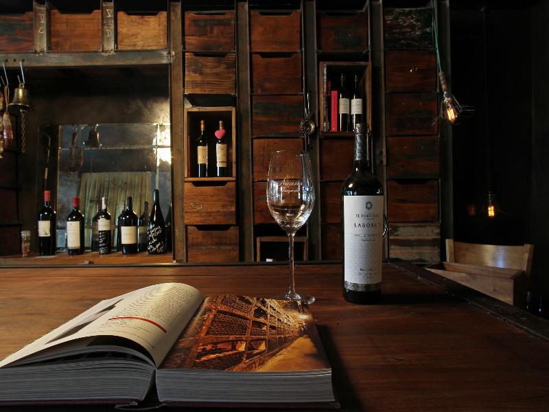 Anselmo Buenos Aires, Curio A Collection by Hilton (3)