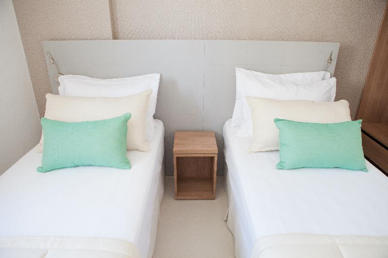 Intercity Led Aguas Claras (5)