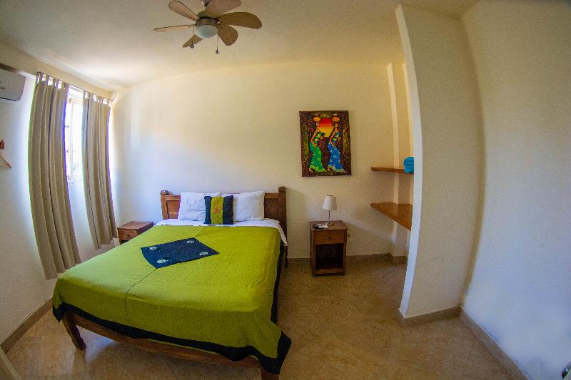 Don Giovanni Balinese Suites & Gelateria (12)